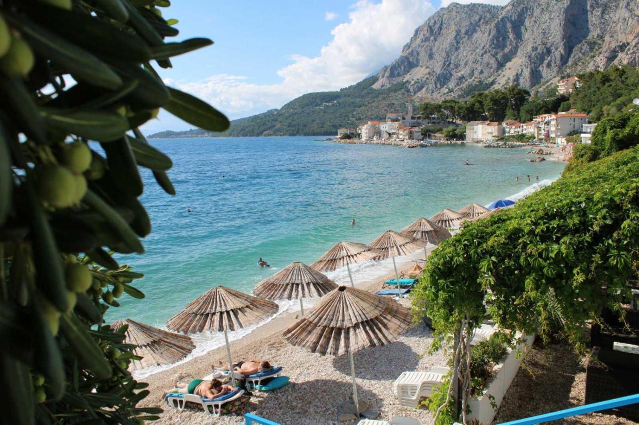 Beach Hotel Драшнице Экстерьер фото