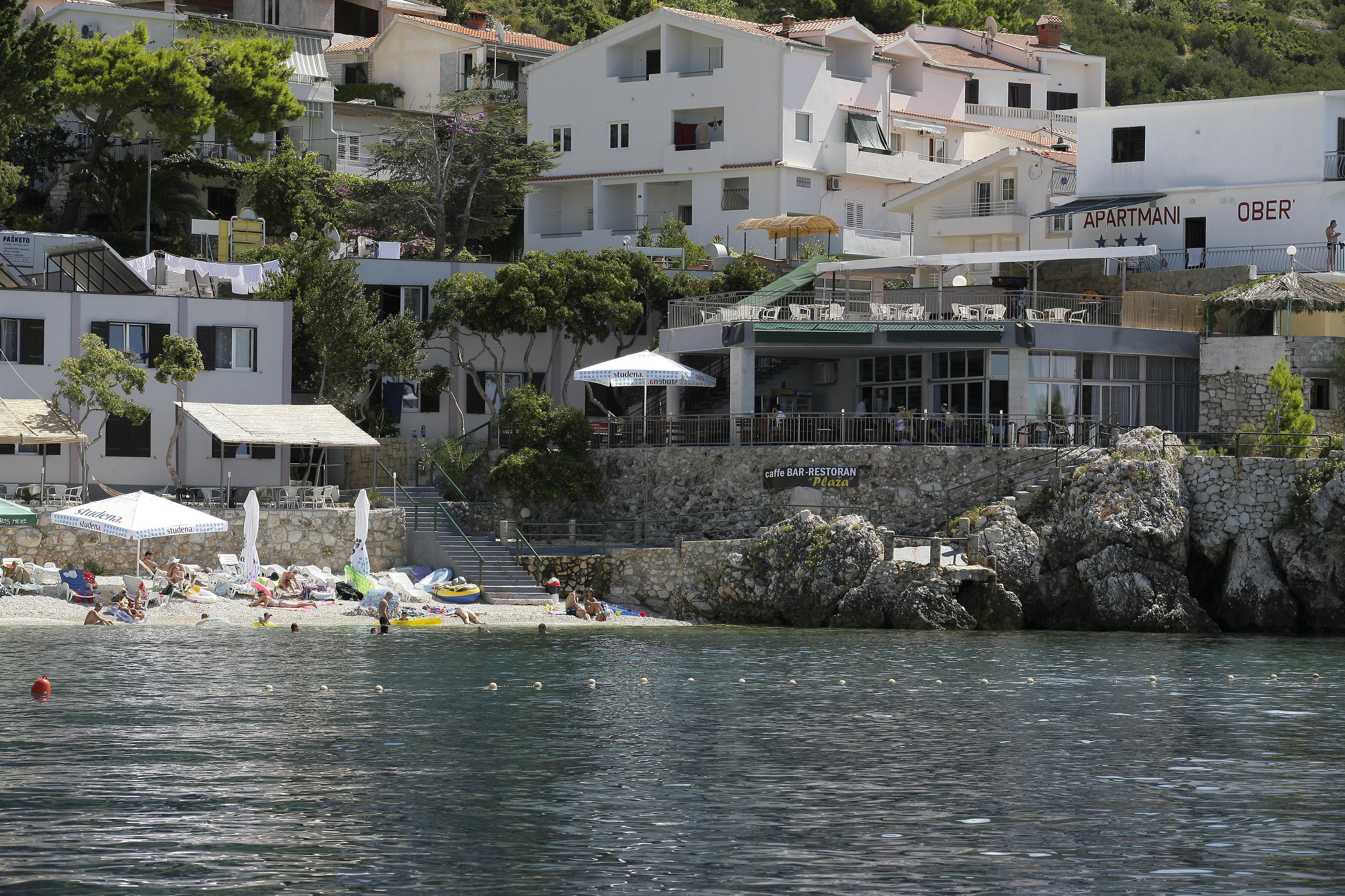 Beach Hotel Драшнице Экстерьер фото