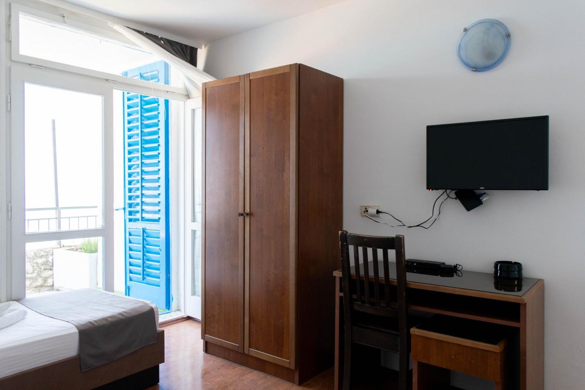 Beach Hotel Драшнице Экстерьер фото