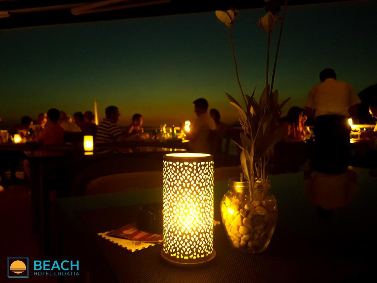 Beach Hotel Драшнице Экстерьер фото