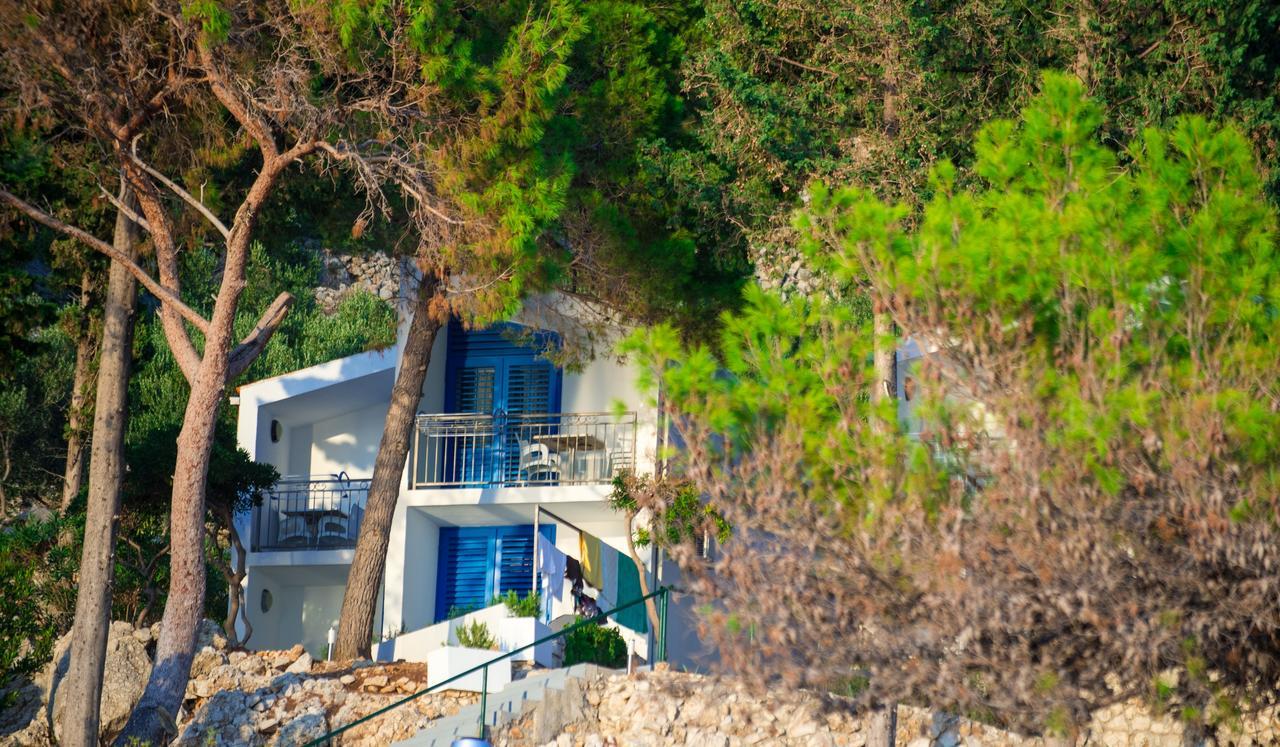 Beach Hotel Драшнице Экстерьер фото